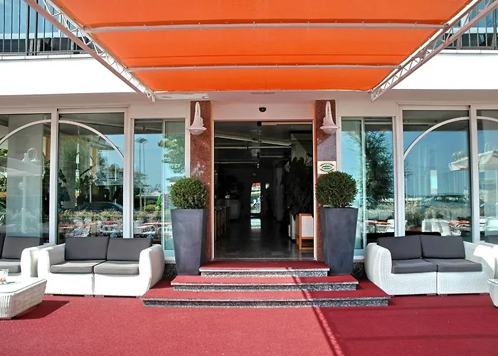 Pet Friendly hotel: El Cid Campeador - Family Hotel